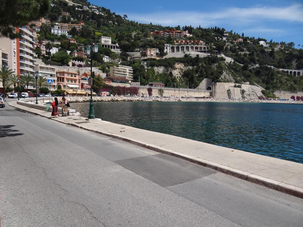Les Pieds Dans La Mer Best Place Villefranche-sur-Mer Bagian luar foto